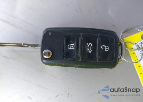 2014 Volkswagen Passat Se z USA, uszkodzony, nr VIN 1VWBP7A37EC007200